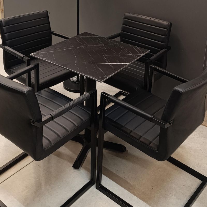 Karrige ZEALAN,  Black