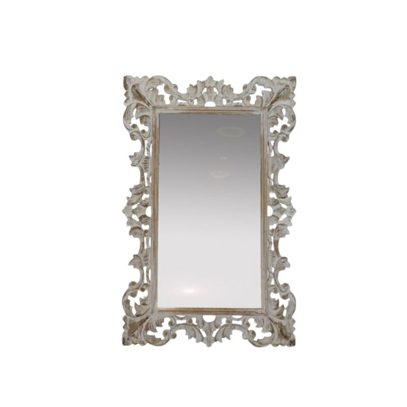 Pasqyrë me dizajn dekorative