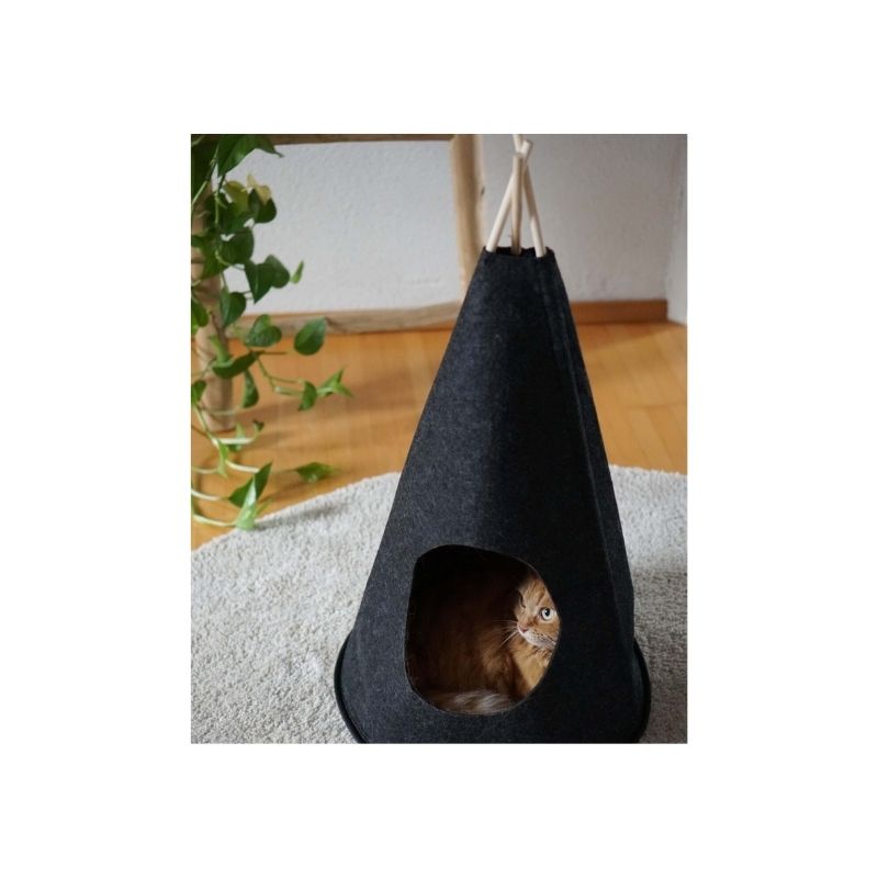 Shtëpizë në formë tende për mace