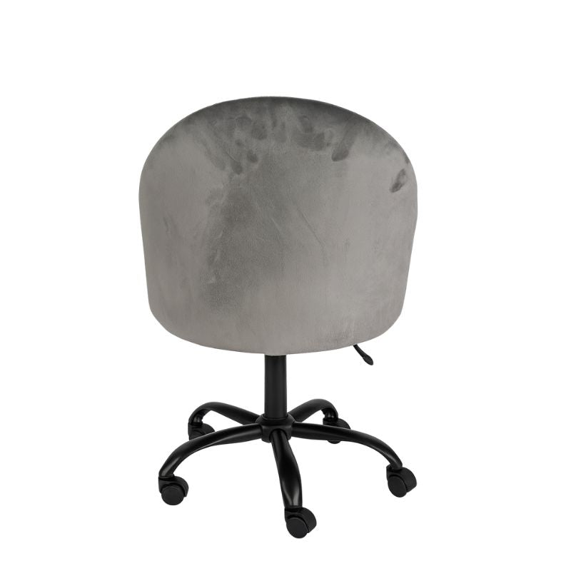 Karrige me rrotullim CELIA, Grey