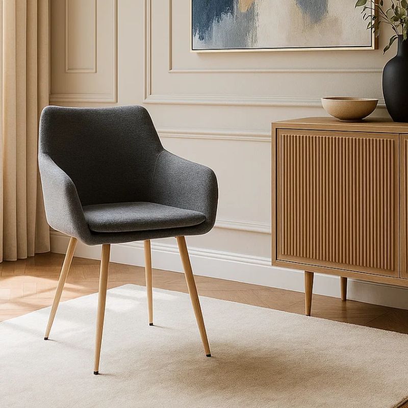 Karrige me krahë MAVIS, Gri e errët