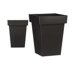 Set of 2 Plastic Vases
