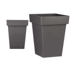 Set of 2 Plastic Vases